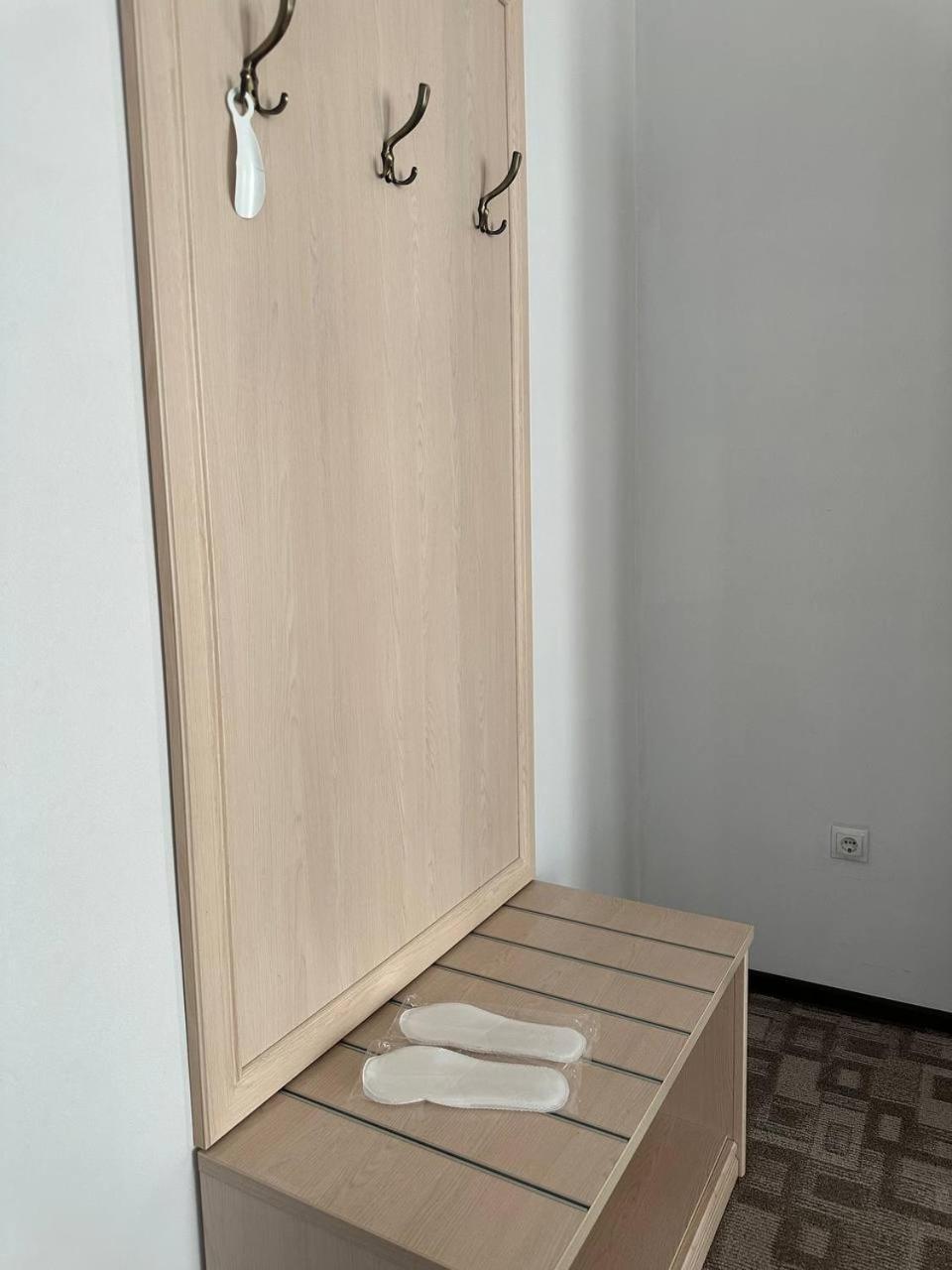 Tanzharyk Hotel Aqtöbe Esterno foto